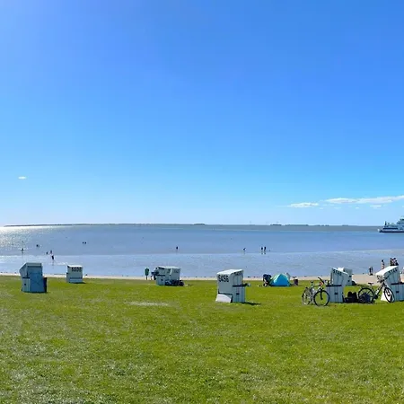 Grosszuegige Auf Zwei Ebenen Mit Infrarotsauna